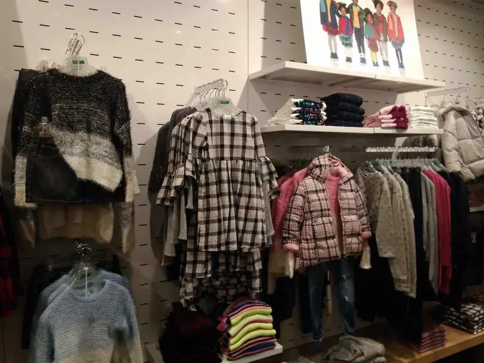 Benetton Niños 4