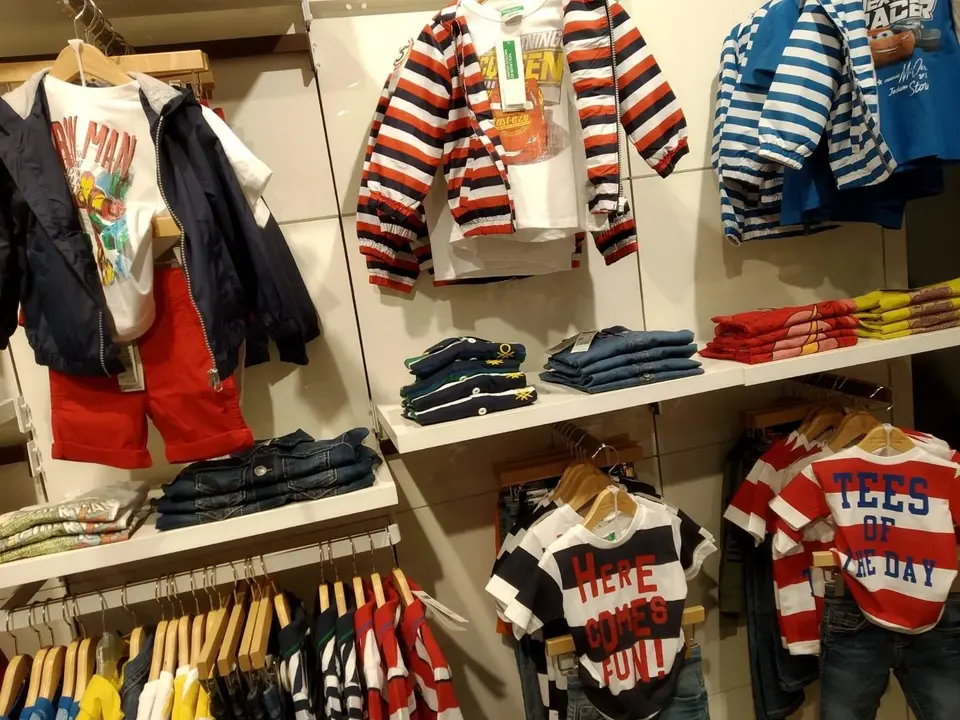 Benetton Ni&ntilde;os Valdepe&ntilde;as