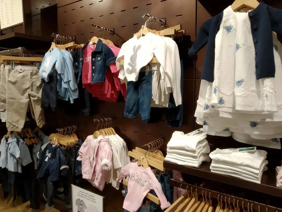 Benetton Ni&ntilde;os Valdepe&ntilde;as