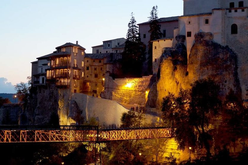 Puente San Pablo en Cuenca, un lugar muy romántico