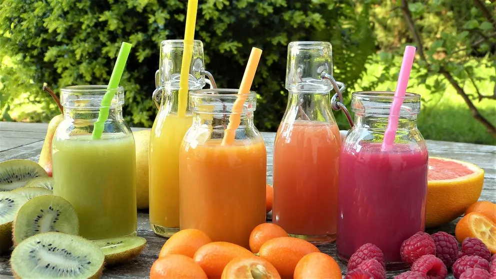  smoothies-2253430_1280 