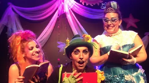 El Musical "Brujas Madrinas llega a Daimiel