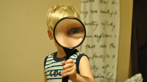 niño lupa