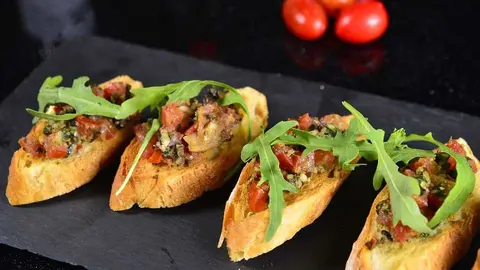 Ir de tapas, una muy buena costumbre en Castilla-La Mancha
