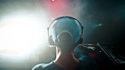 La música electrónica toma el centro de Albacete
