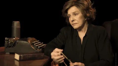 Lola Herrera protagoniza %22Cinco horas con Mario%22