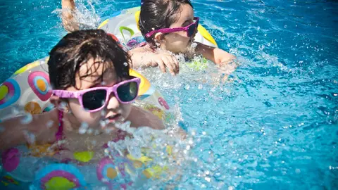  sunglasses-girl-swimming-pool-swimming-61129 