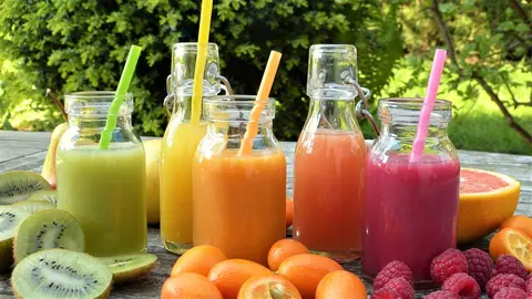  smoothies-2253430_1280 