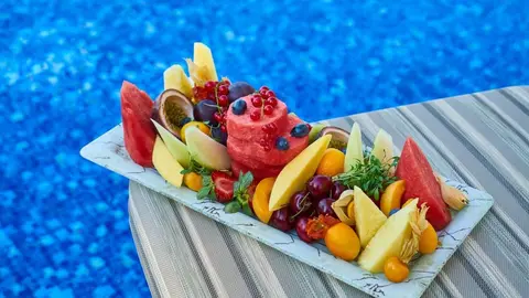  Gu&iacute;a de alimentos ricos e hidratantes para refrescarte este verano 