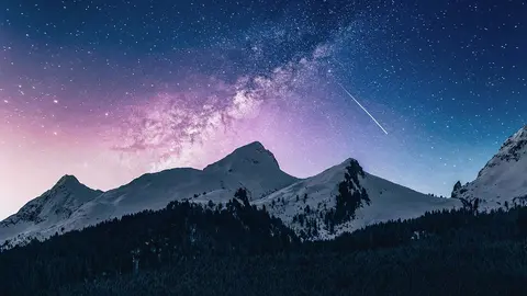  &iexcl;Dispara al cielo! Fotos perfectas con c&aacute;mara bajo la lluvia de estrellas. Foto Unsplash. 