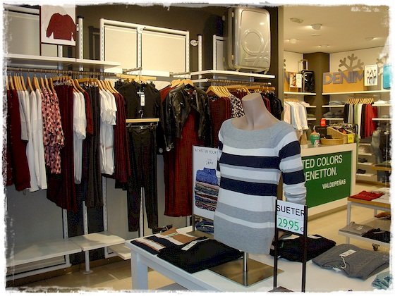 Benetton mujer en Valdepeñas