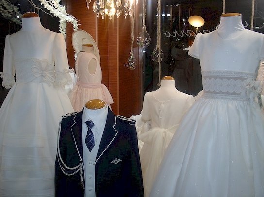 Eva Navarro Novias y su Colección de Comunión