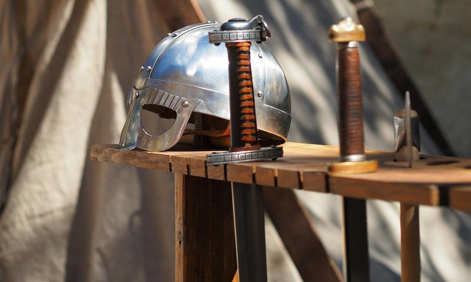 VII Jornadas Manzanares Medieval 2018, exposición de campamento, armas...