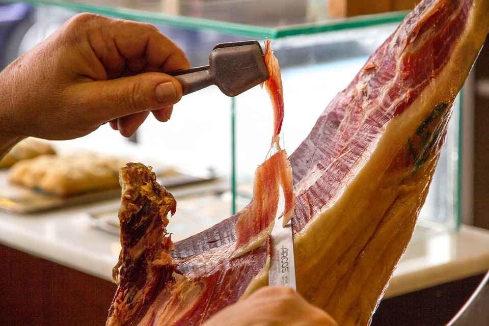Taller de cata y corte de jamón en Alcázar de San Juan