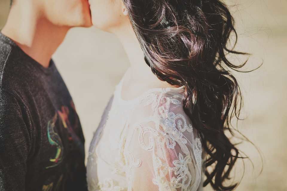 El Beso Más Bonito del Mundo en La Noche Romántica en La Mancha