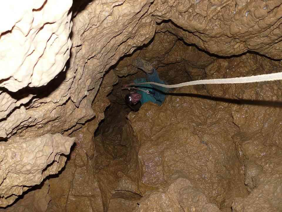 Espeleología, un buen plan para disfrutar estas vacaciones de verano en Castilla-La Mancha