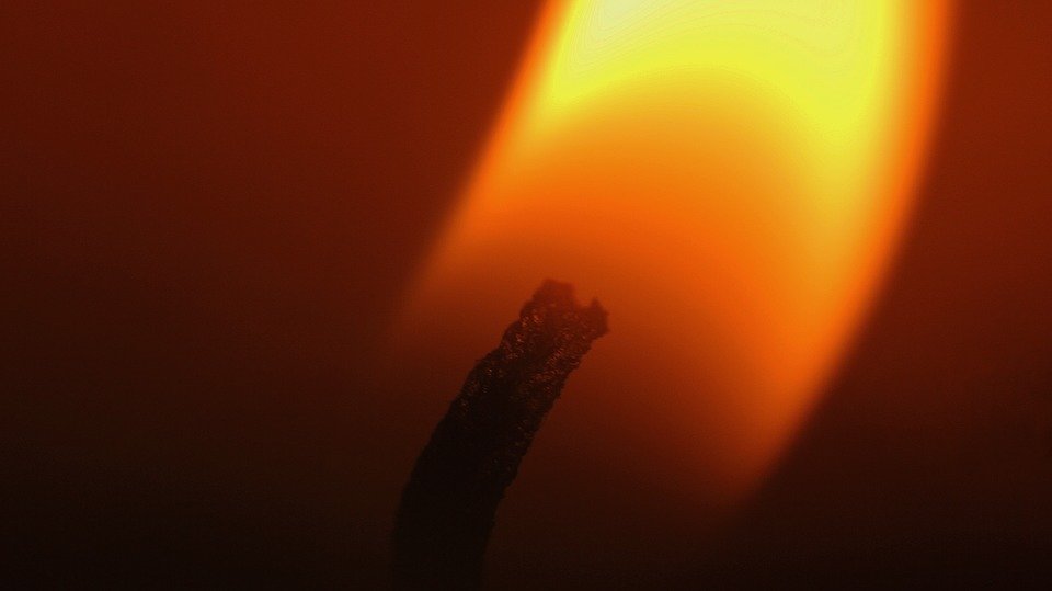 Cuando prende la llama, Barrax se transforma con su Toro de Fuego